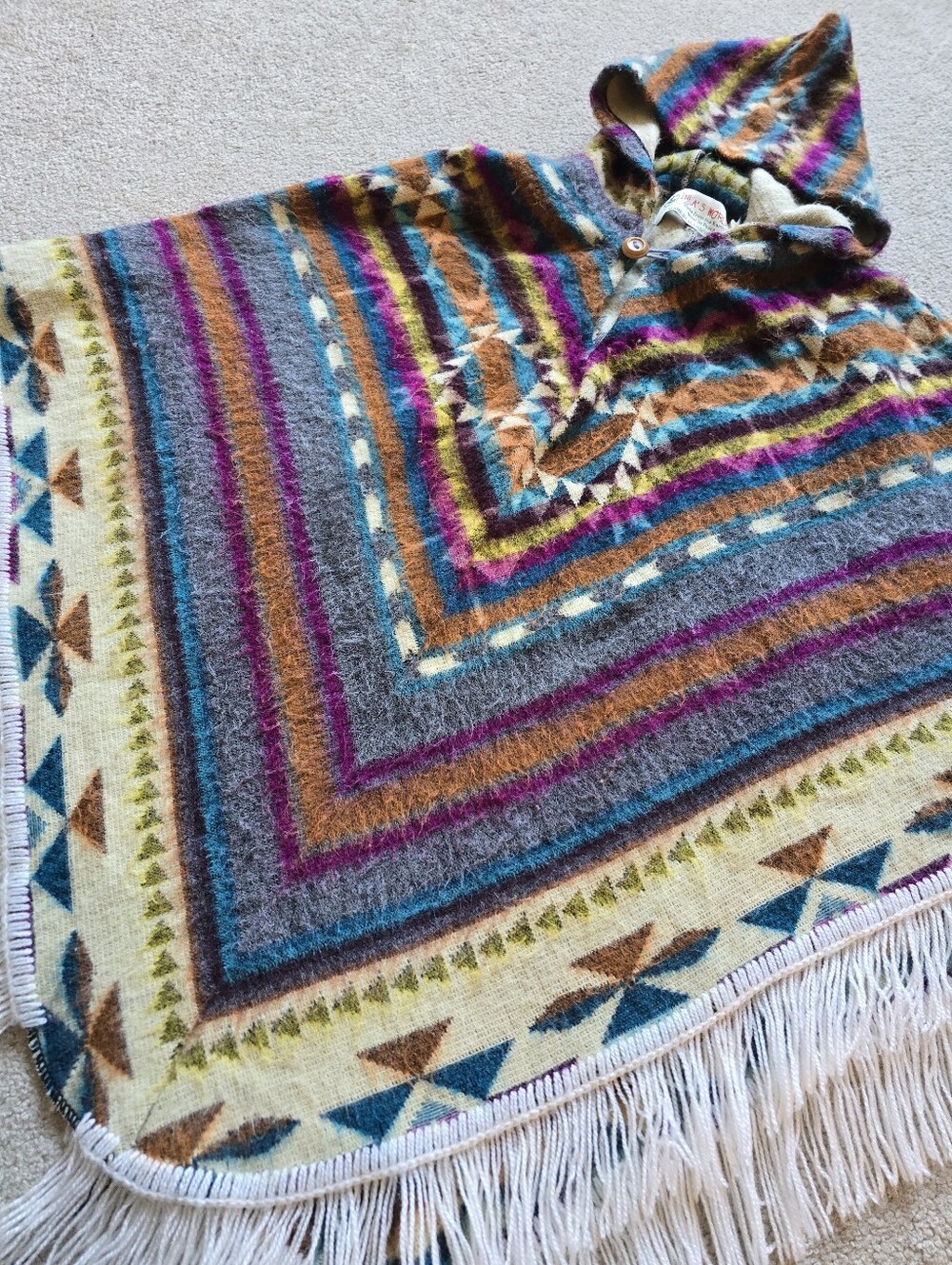 Inka’s World 100% Wool Hooded Poncho One Size Ecuador Fringe Boho
